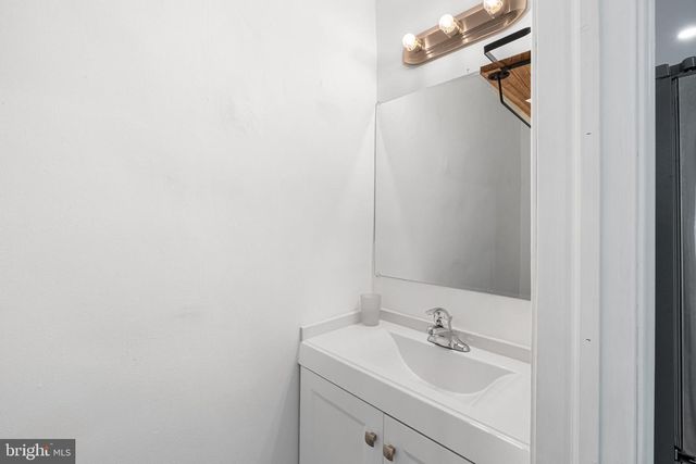 3870 FRANKFORD AVE, Philadelphia, PA 19124