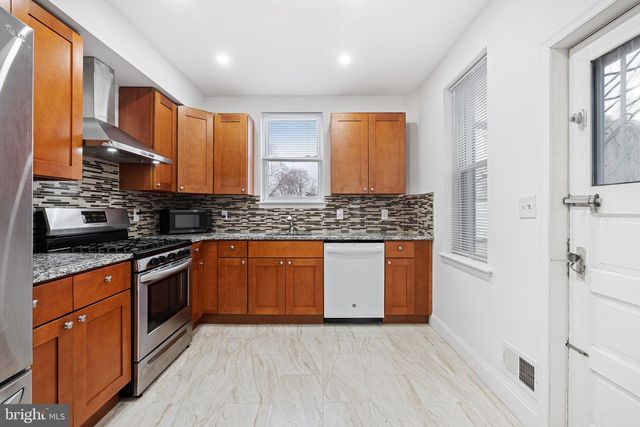 3870 FRANKFORD AVE, Philadelphia, PA 19124