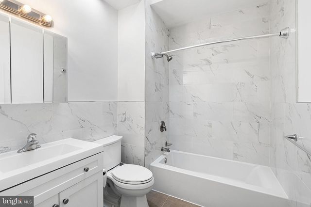 3870 FRANKFORD AVE, Philadelphia, PA 19124