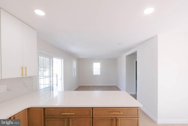 430 PARKVIEW AVE, Langhorne, PA 19047