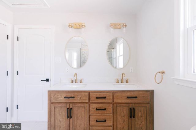 430 PARKVIEW AVE, Langhorne, PA 19047