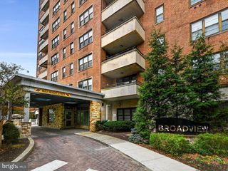 105 39TH ST W #PH3, Roland Park, MD 21210