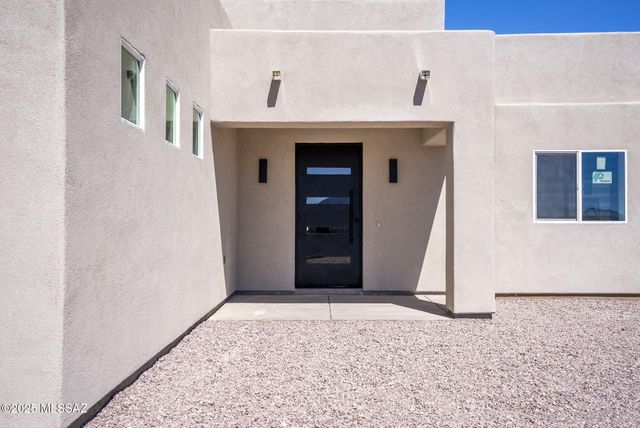 1803 Japon Court, Rio Rico, AZ 85648