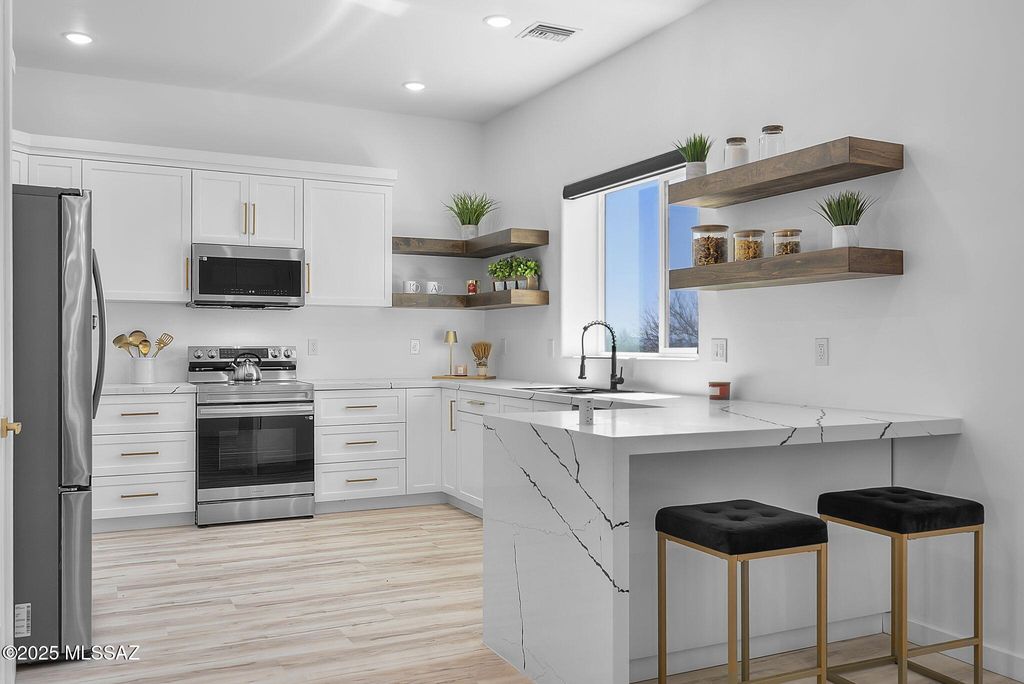 1803 Japon Court, Rio Rico, AZ 85648