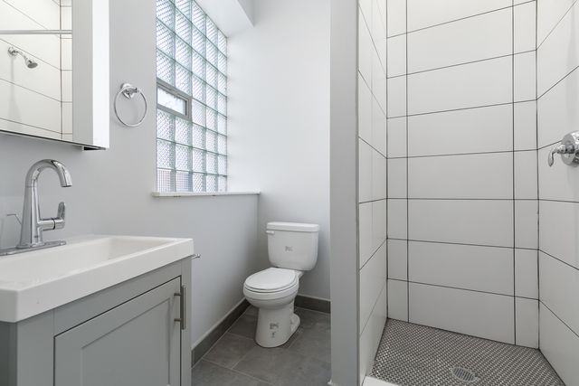 7618 N Eastlake Terrace G, Chicago, IL 60626