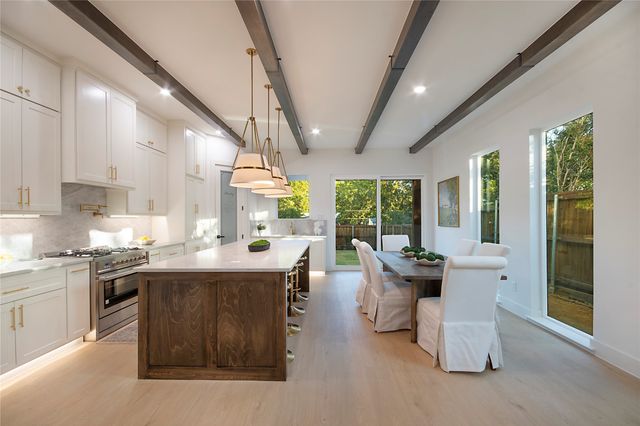 2426 Douglas Avenue, Dallas, TX 75219
