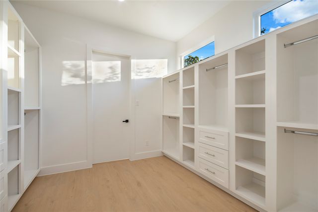 2426 Douglas Avenue, Dallas, TX 75219