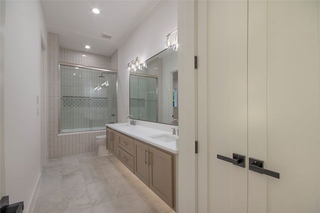 2426 Douglas Avenue, Dallas, TX 75219
