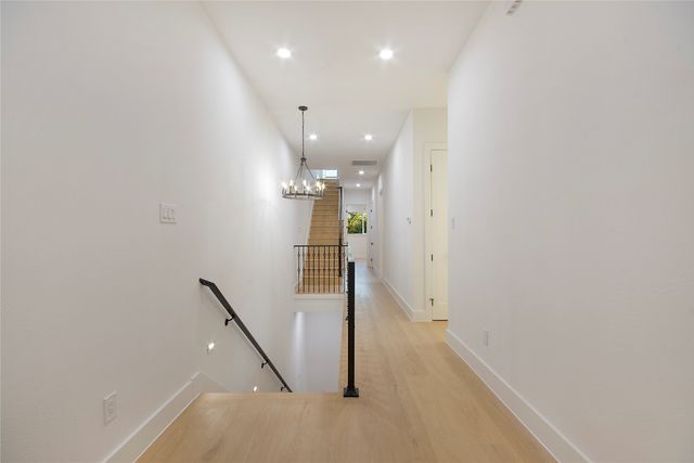 2426 Douglas Avenue, Dallas, TX 75219
