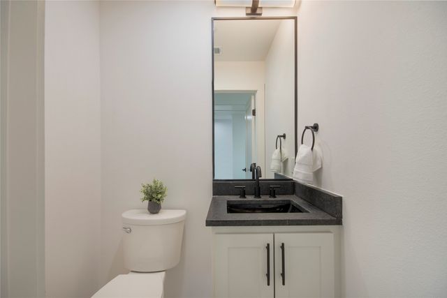 2426 Douglas Avenue, Dallas, TX 75219