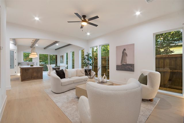 2426 Douglas Avenue, Dallas, TX 75219