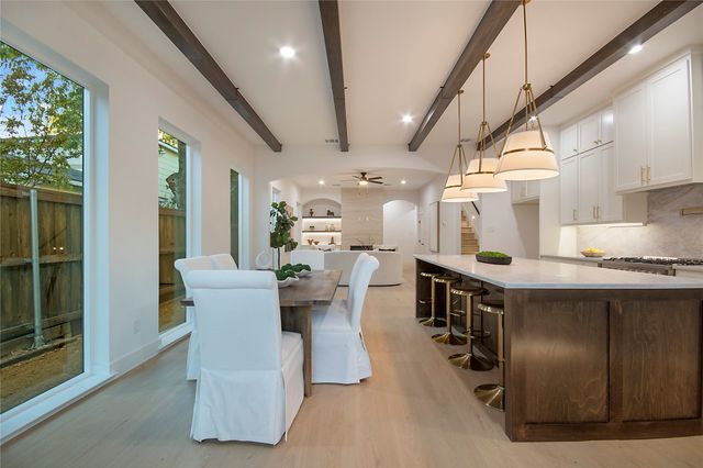 2426 Douglas Avenue, Dallas, TX 75219