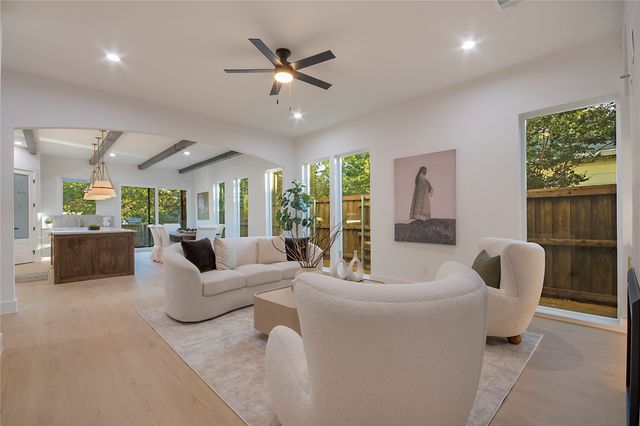 2426 Douglas Avenue, Dallas, TX 75219