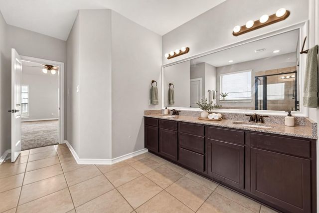 3658 Diamond Creek Drive, Missouri City, TX 77459
