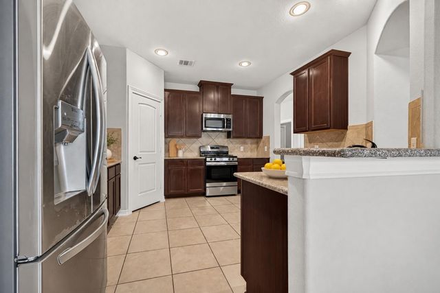 3658 Diamond Creek Drive, Missouri City, TX 77459
