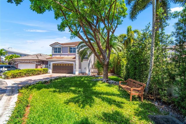 16001 SW 43rd Ter 16001, Miami, FL 33185