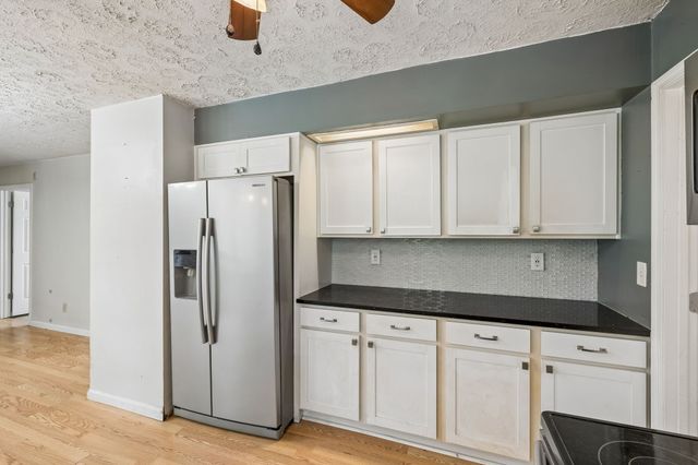 11170 Challenge Dr, Bon Aqua, TN 37025