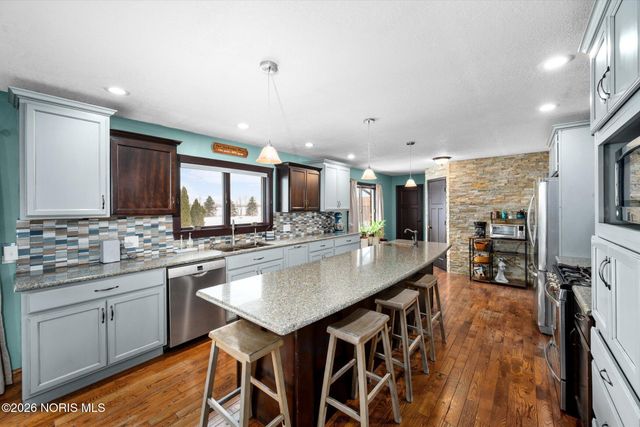 8300 Noward Road, Waterville, OH 43566