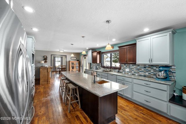 8300 Noward Road, Waterville, OH 43566