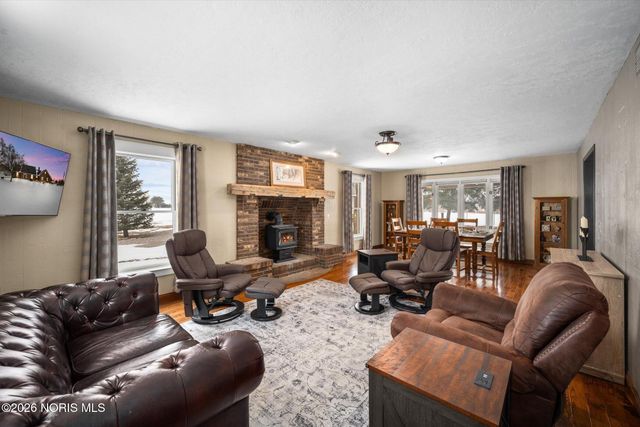 8300 Noward Road, Waterville, OH 43566