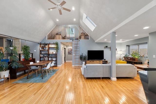 890 Winthrop Ave 2, Revere, MA 02151