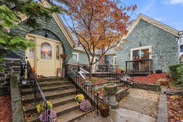 890 Winthrop Ave 2, Revere, MA 02151