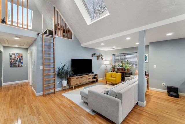 890 Winthrop Ave 2, Revere, MA 02151