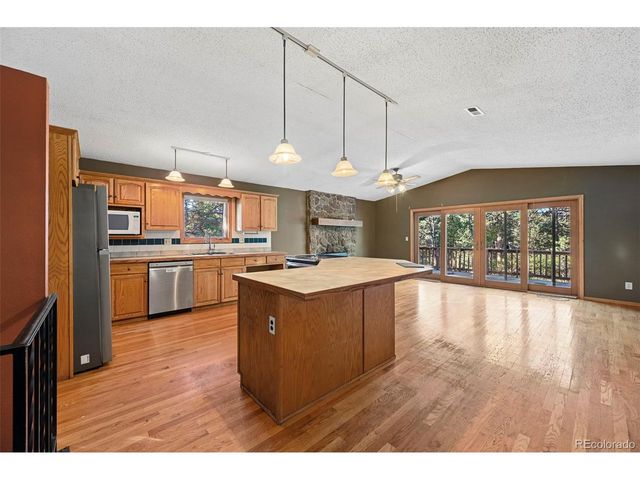 19280 Doewood Dr, Monument, CO 80132