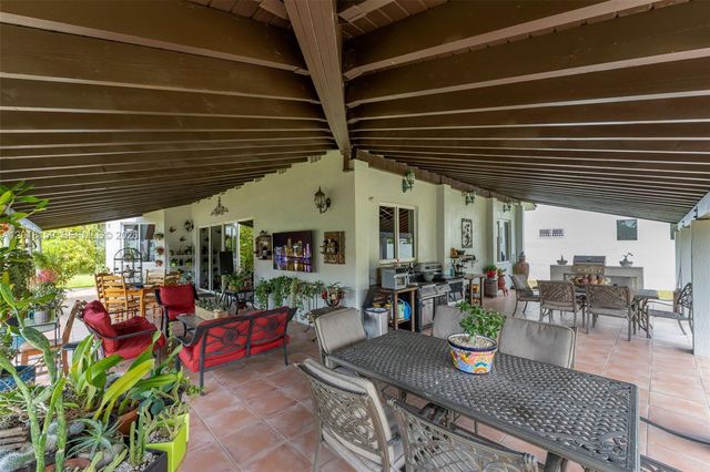 3285 SW 132nd Ave, Miami, FL 33175