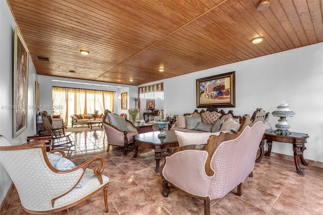 3285 SW 132nd Ave, Miami, FL 33175