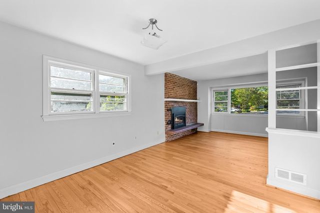 5901 1ST ST N, Arlington, VA 22203