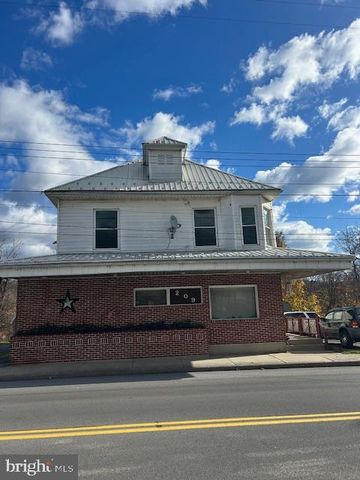 209 N MAIN ST, Yeagertown, PA 17099