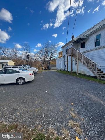 209 N MAIN ST, Yeagertown, PA 17099