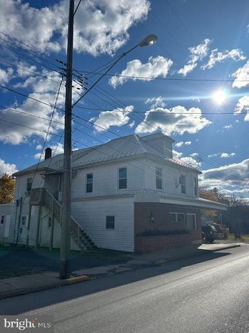 209 N MAIN ST, Yeagertown, PA 17099