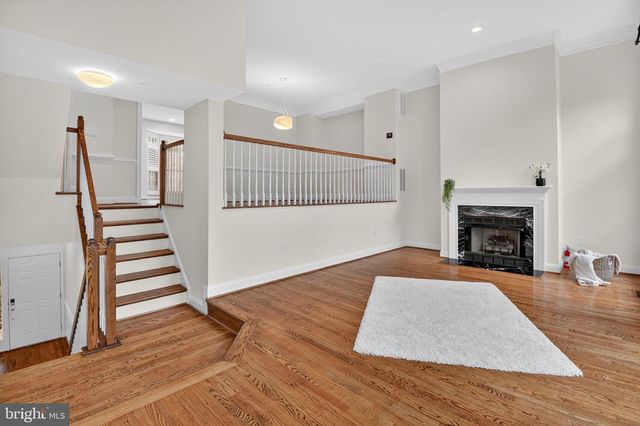 4015 MANSION DR NW, Washington, DC 20007