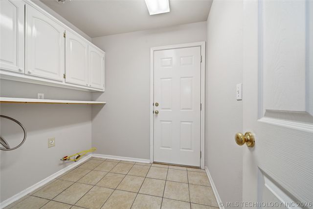 3725 W Detroit Street, Broken Arrow, OK 74012