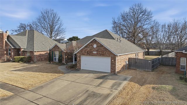 3725 W Detroit Street, Broken Arrow, OK 74012