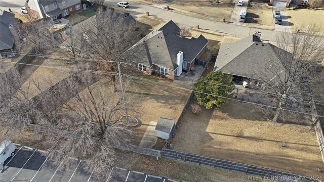 3725 W Detroit Street, Broken Arrow, OK 74012