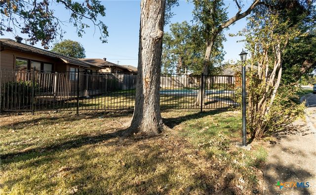 4020 River Oaks Circle, Temple, TX 76504