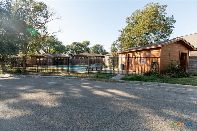 4020 River Oaks Circle, Temple, TX 76504