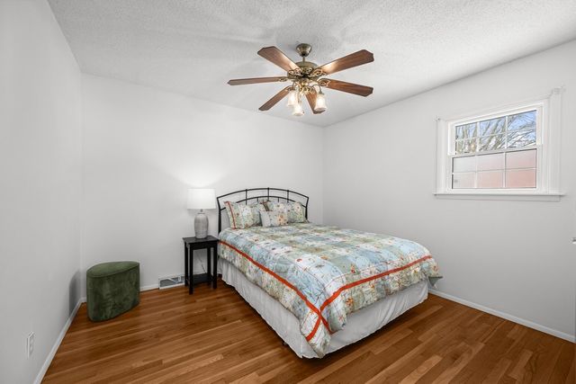 2924 Lincoln Avenue N, Davenport, IA 52804