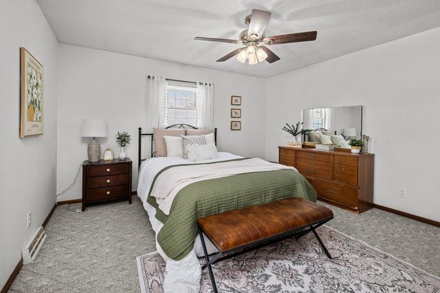 2924 Lincoln Avenue N, Davenport, IA 52804