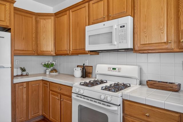 1250 Tarapin Ln, Lincoln, CA 95648
