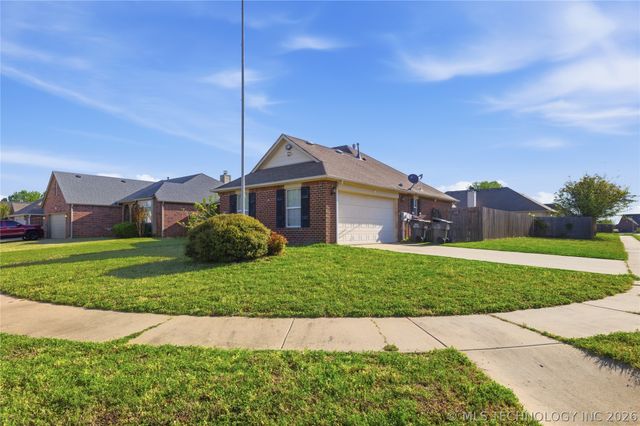 14619 S Maple Place, Glenpool, OK 74033