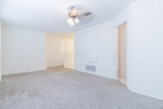 2603 Thunder Gulch, San Antonio, TX 78245