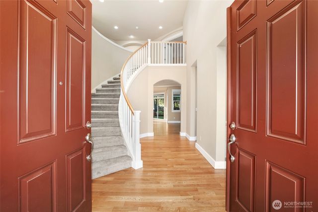 3907 Cameron Drive NE, Lacey, WA 98516