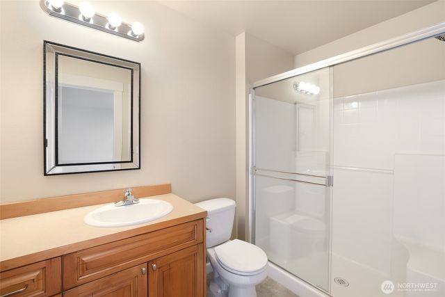 3907 Cameron Drive NE, Lacey, WA 98516