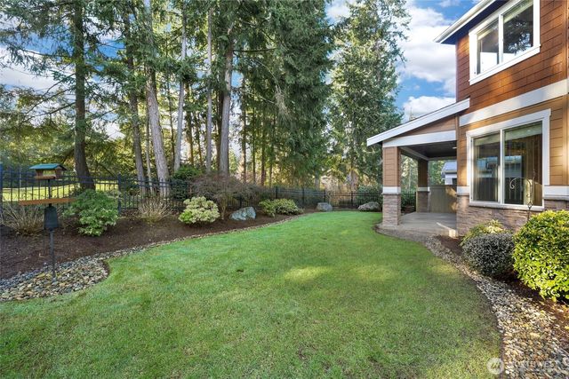 3907 Cameron Drive NE, Lacey, WA 98516