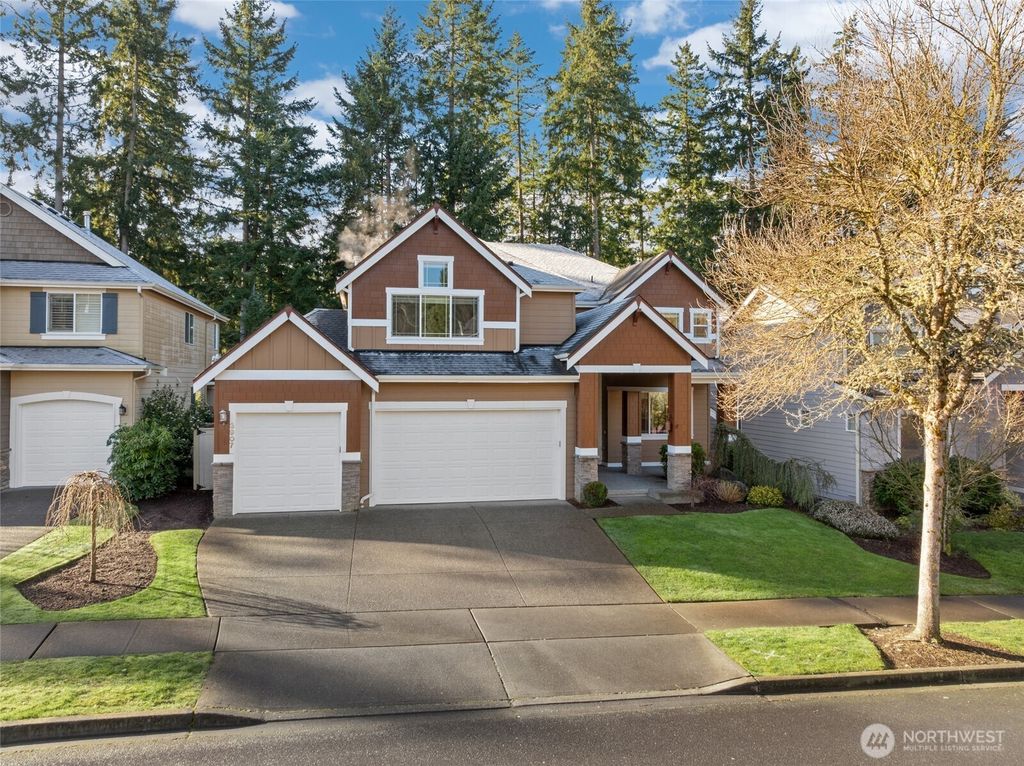 3907 Cameron Drive NE, Lacey, WA 98516