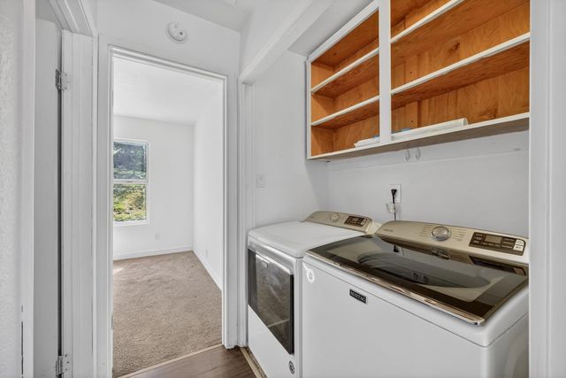 2932 Hoffman Dr, Valley Springs, CA 95252